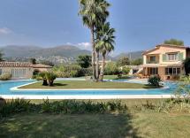 Vendita casa indipendente Vence 6 Locali 227 m2
