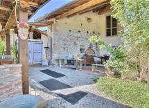 Vendita tenuta / b&b / agriturismo / azienda agricola Boves 8 Locali 718 m2