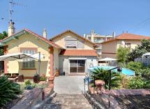 Vendita casa indipendente Saint-Raphaël 6 Locali 170 m2